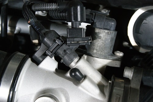 Fuel system cleaners & fuel injector cleaners can help prevent carbon buildup. 