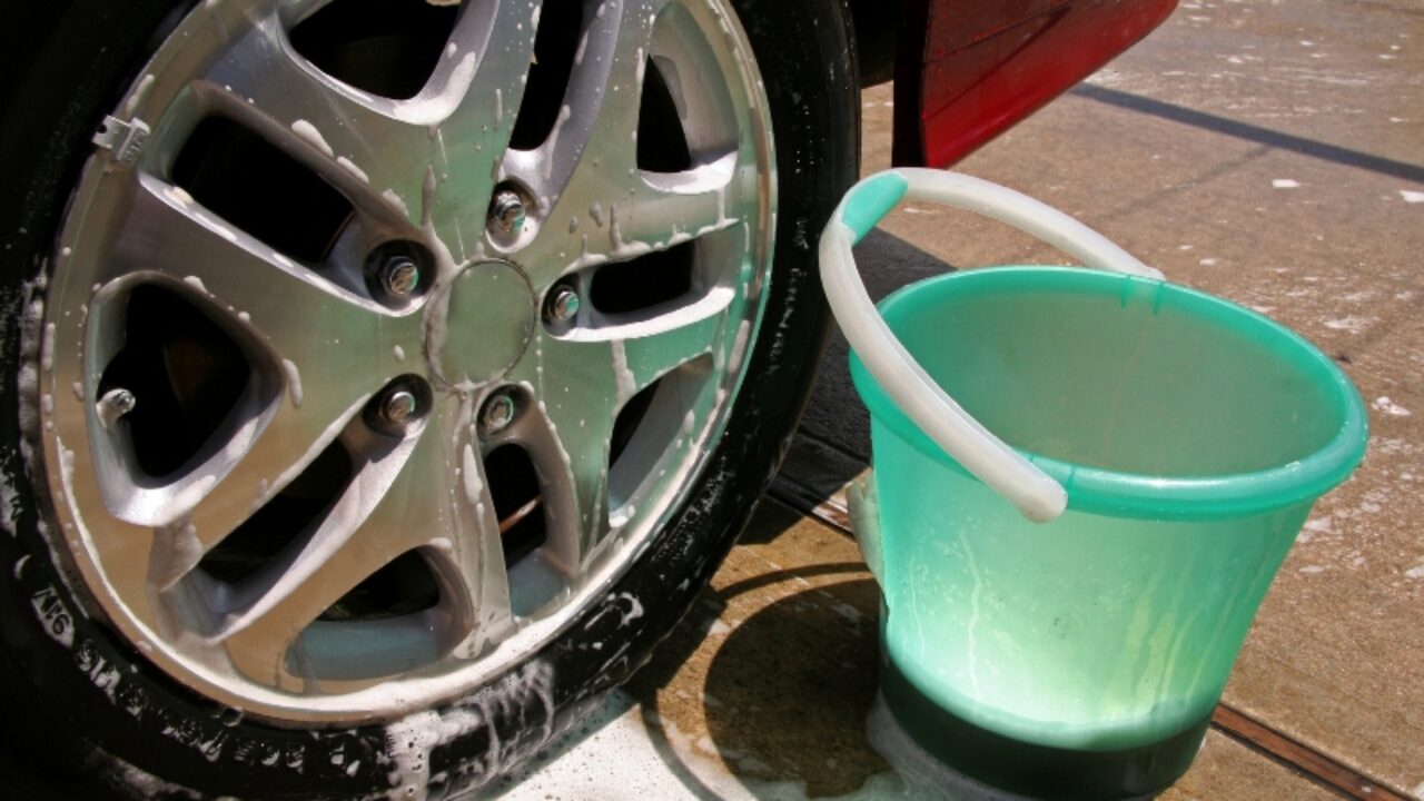 Cleans and Protects Your Tires