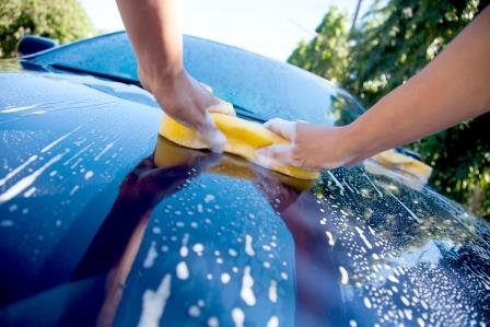 WashingBlueCar