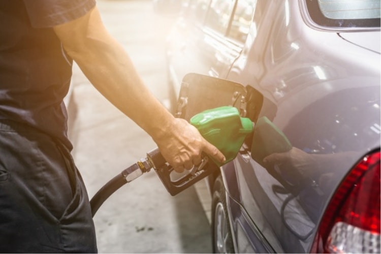 how gas car work