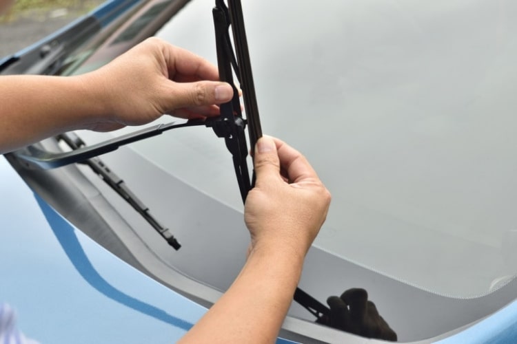 Windshield Wiper Maintenance