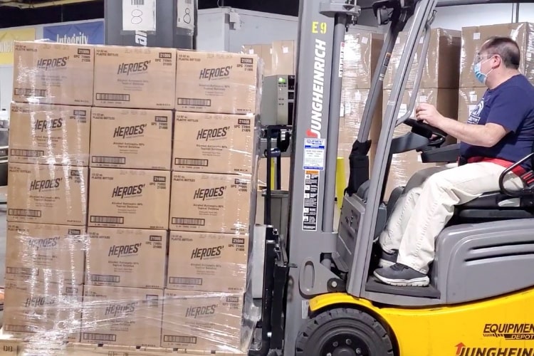 21006-heroes' hand sanitizer forklift-min 21006 heroes hand sanitizer forklift min