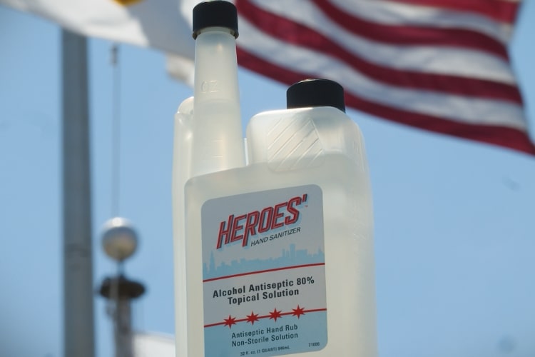 21006-heroes' hand sanitizer with american flag-min 21006 heroes hand sanitizer with american flag min