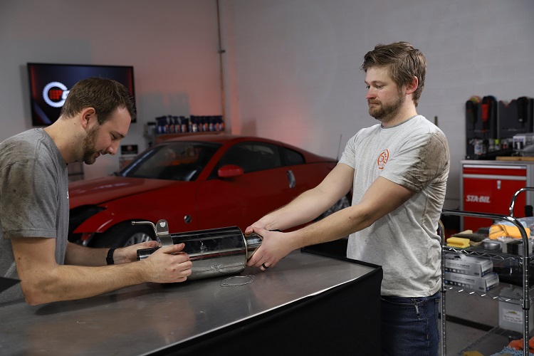 adjusting hanger on muffler 5 min