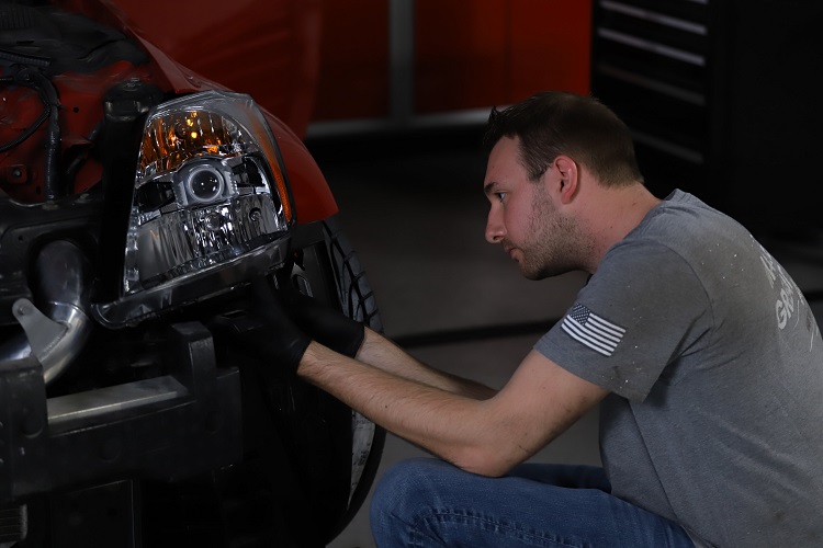 bob installing new headlight min