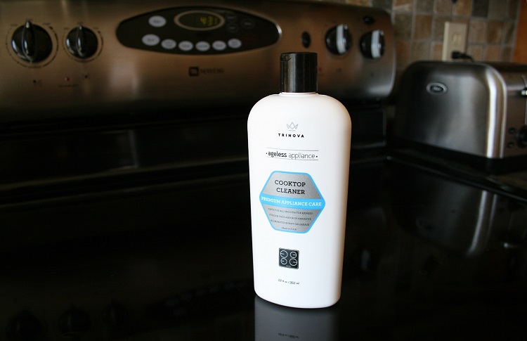 Cooktop Cleaner Bottle Close min