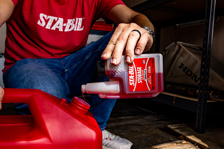 H3 STORAGE IN SEASON ESSENTIALS 750X500