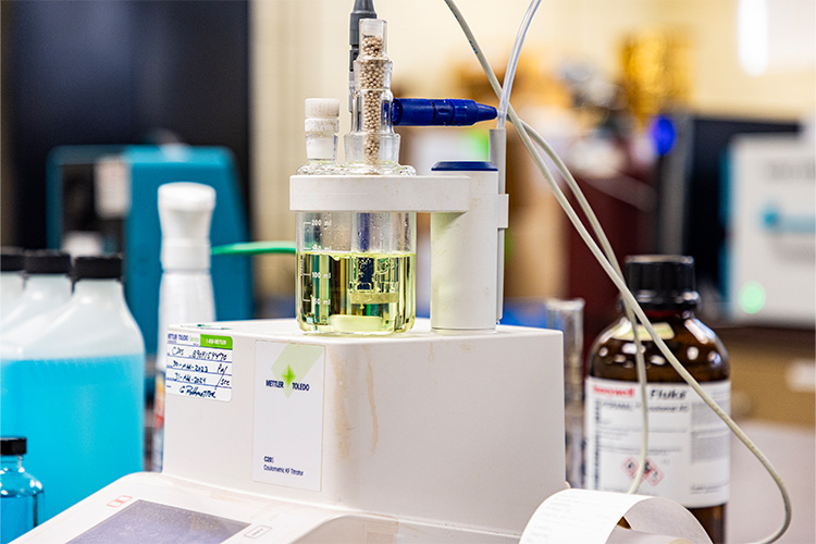 Quality Control Lab PB 13