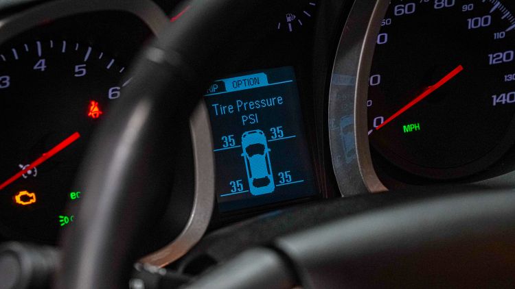 Low Tire Pressure_Lifestyle_All Tires Pumped Up To Correct PSI On Dash Board Low Tire Pressure Lifestyle All Tires Pumped Up To Correct PSI On Dash Board